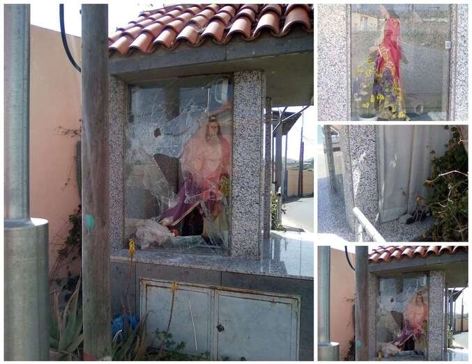 Imagen de los destrozos al altar de Santa Bárbara en Lomo Catela / TA